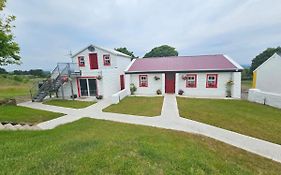 Tiernan'S Luxury Cottages